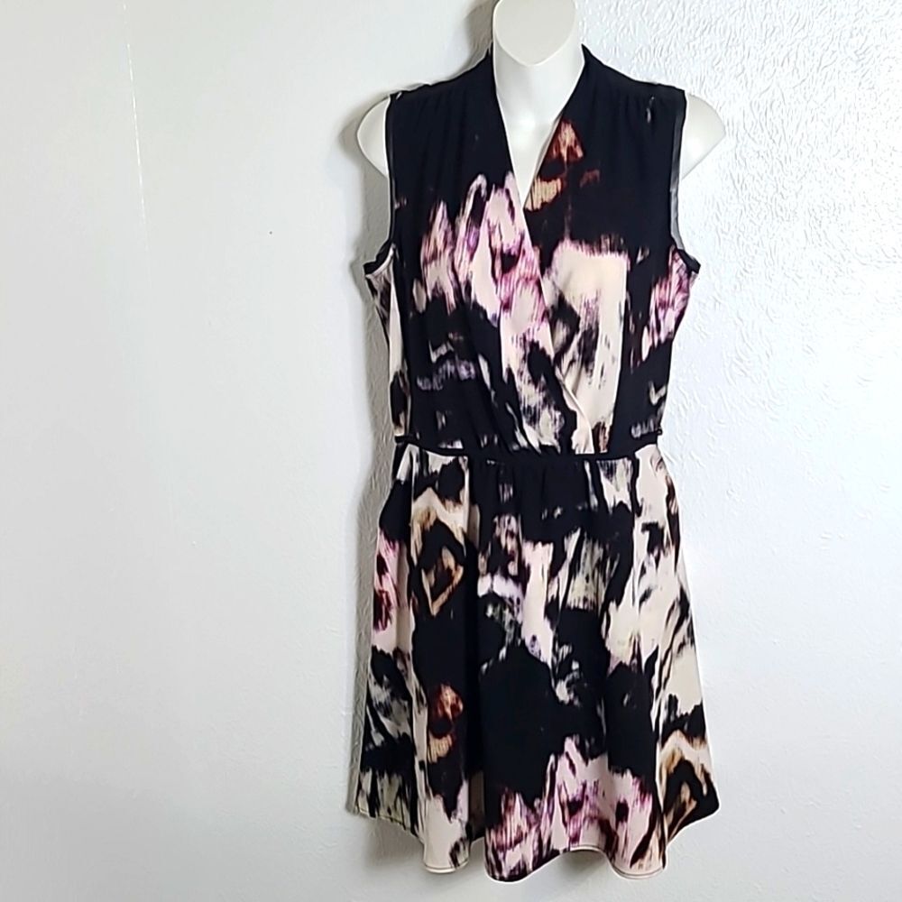 Simply Vera Sleeveless Faux Wrap Short Dress, Black, Purple & White, Size Medium